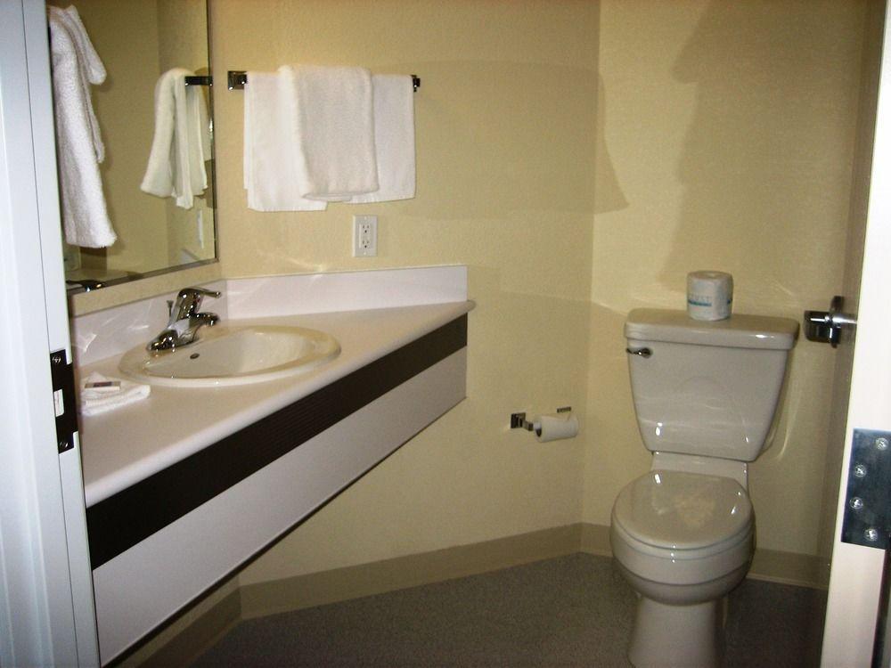 Motel 6-Huntsville, On المظهر الخارجي الصورة